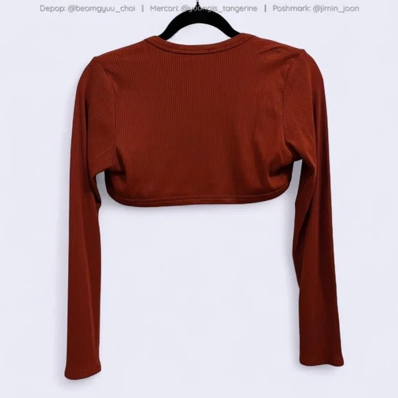 Cropped bolero top ✨ - Picture 2 of 4